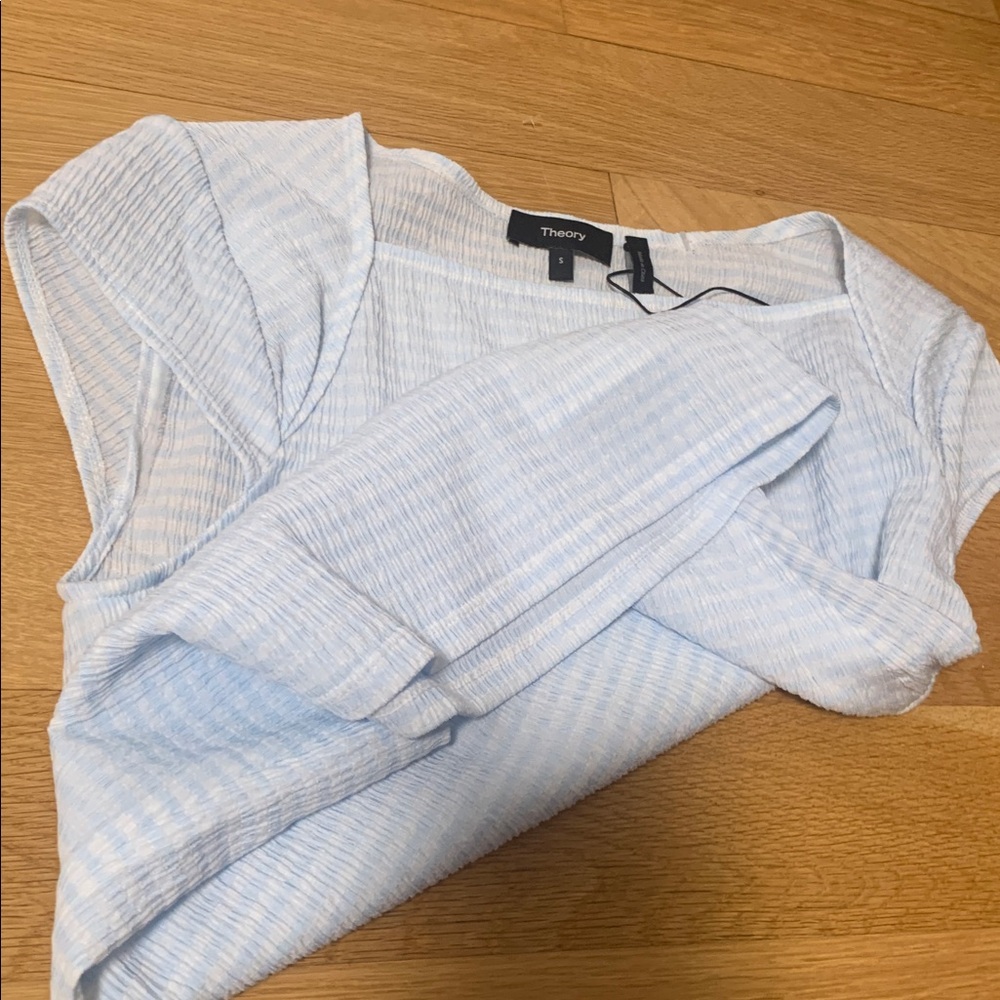 Theory Pale Blue Cap Sleeve Textured Top.Highly recommended